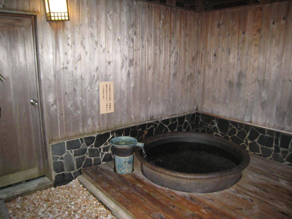 Utsumionsen Ichizu Hotel Aichi Eksteriør billede